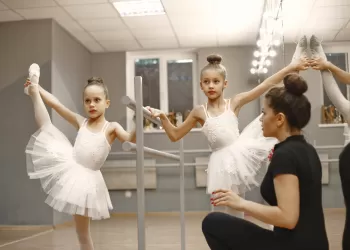 Balerin Topuzu Neden Önemli? - Sahnede Her Şey Kusursuz Olmalı!