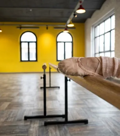 Başlangıç Düzeyi Bale Teknikleri: Estetik ve Disiplinin Temelleri